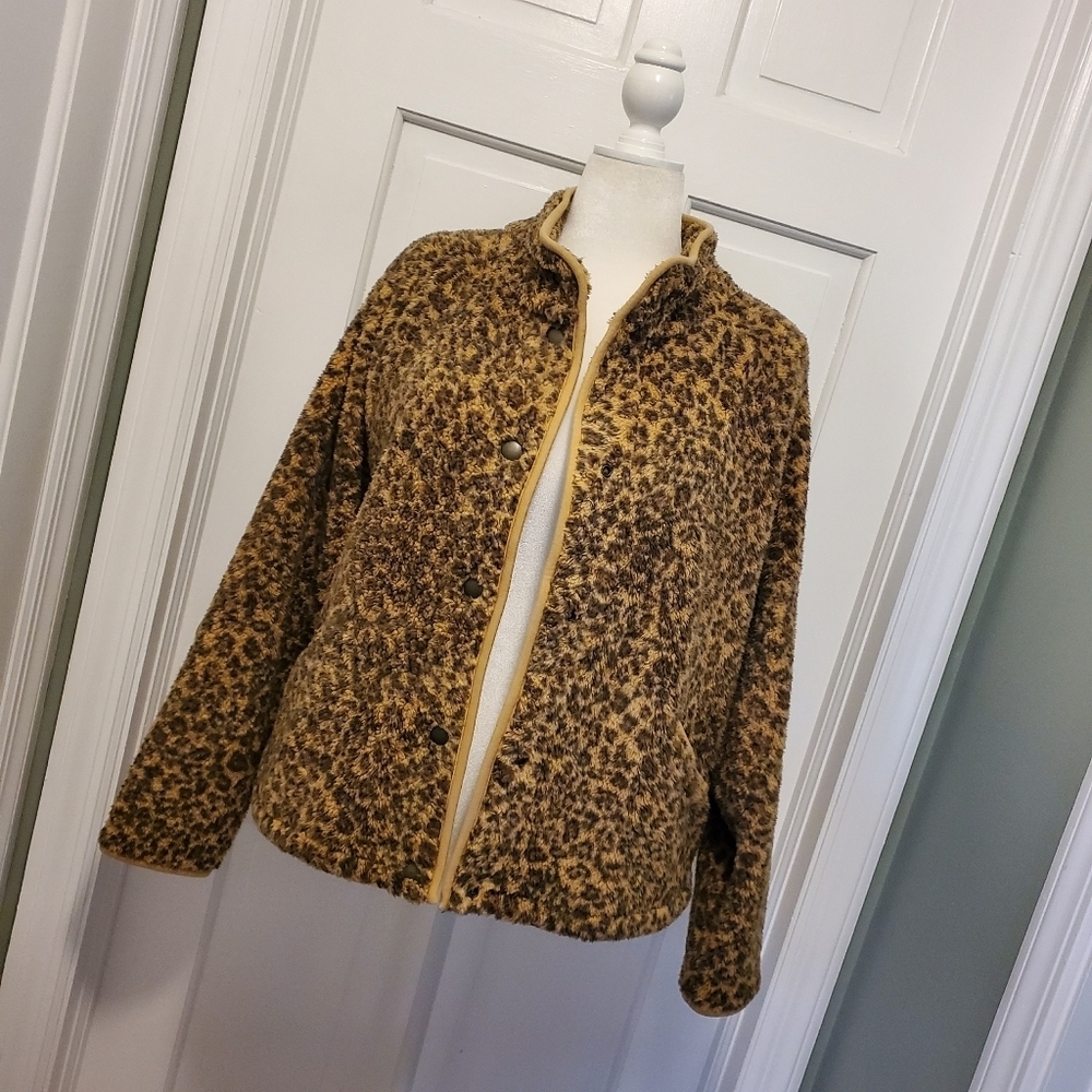 Lucky Brand Jacket Women L Leopard Print Fleece Faux Fur Snap Cozy Ret.$169